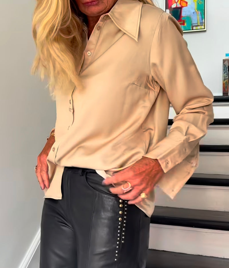 DEPECHE, Stilfuld og komfortabel skjorte, til kvinder