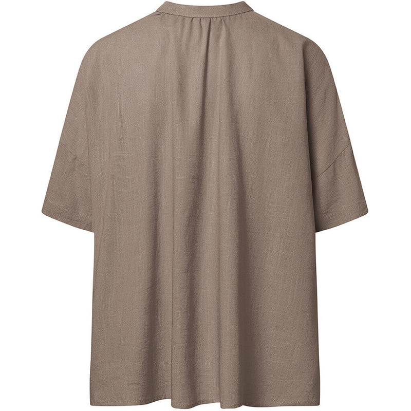 DEPECHE, Flot klassisk bluse med korte ærmer, findes i flere farver, til kvinder
