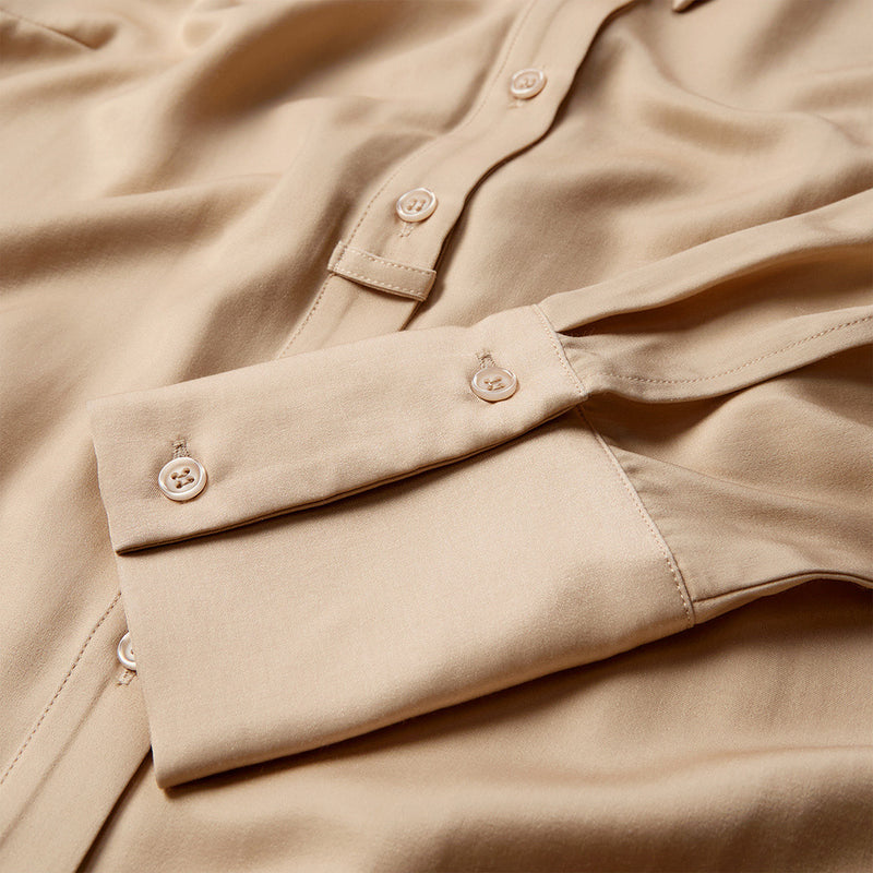 DEPECHE, Stilfuld og komfortabel skjorte, til kvinder