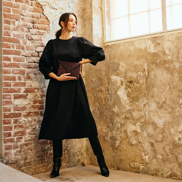 DEPECHE, En sikker vinder, kjole med høj komfort og flotte pufærmer, til kvinder