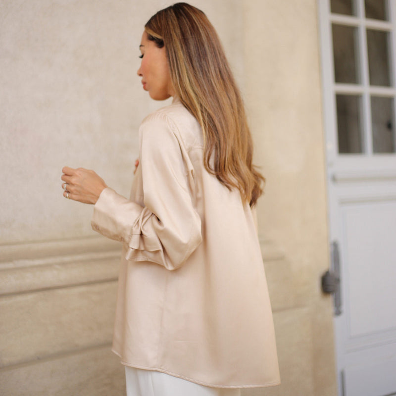 DEPECHE, Stilfuld og komfortabel skjorte, til kvinder