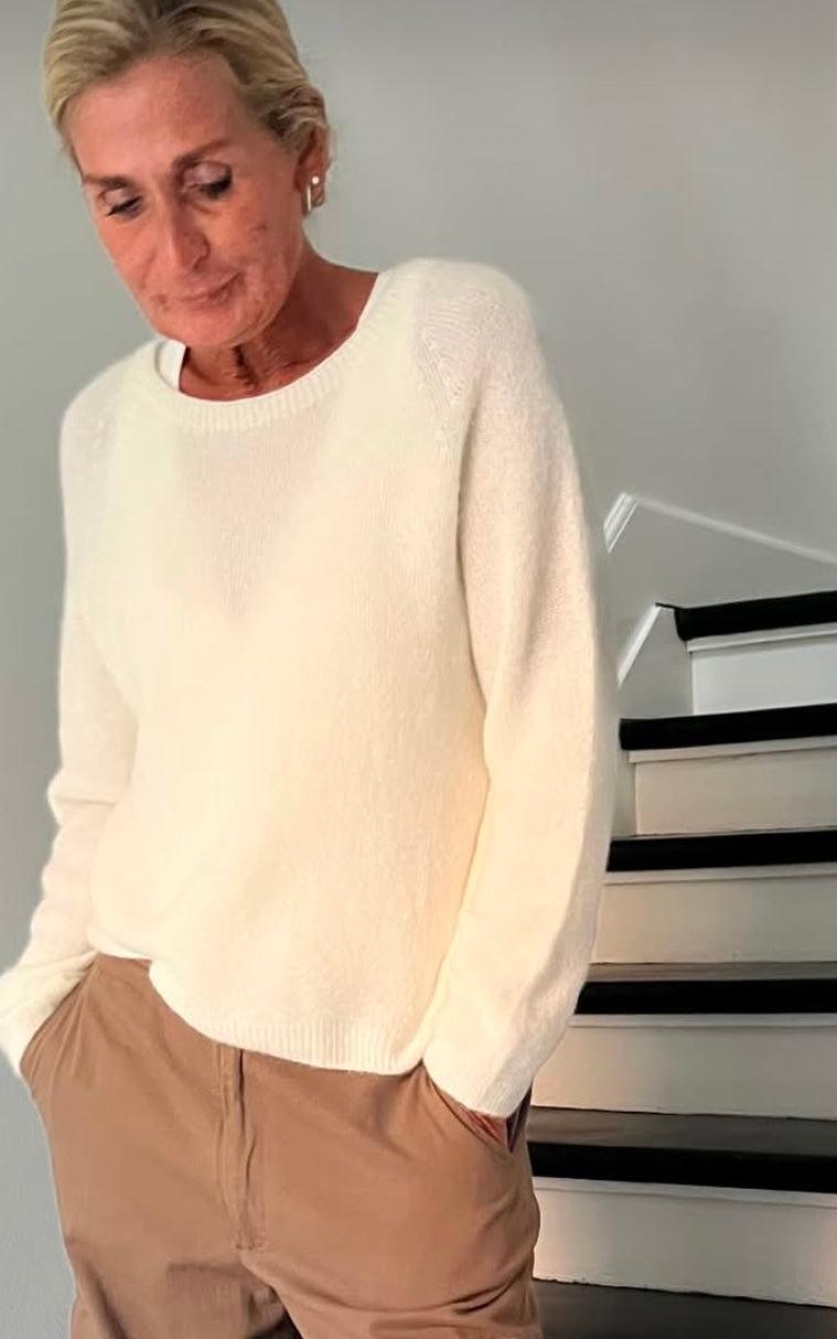 DEPECHE, flot blød Alpacha O-neck strik, findes i flere farver, til kvinder