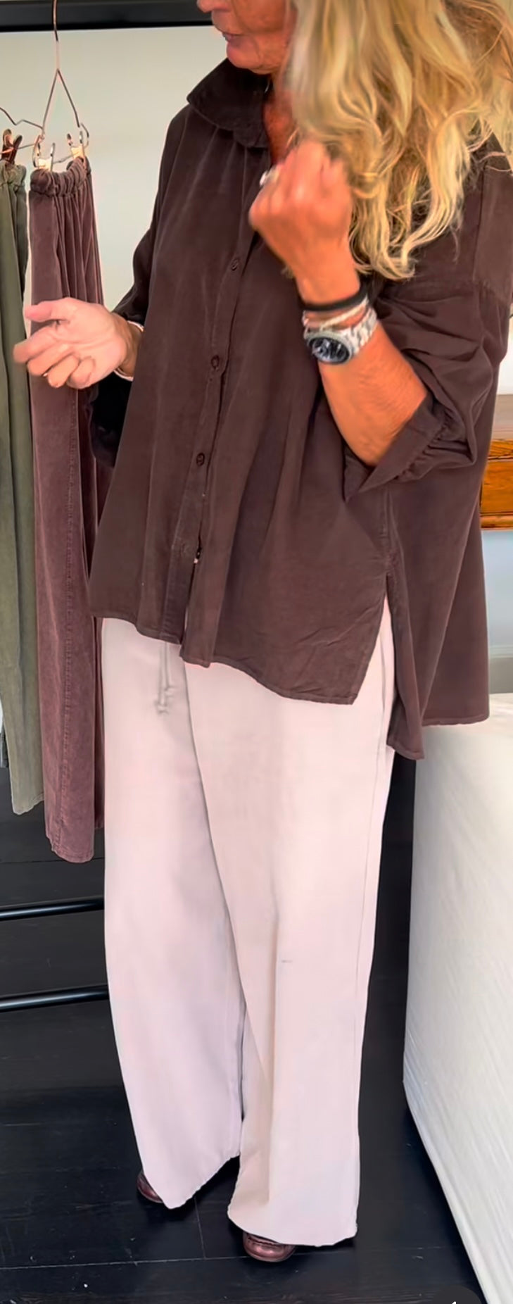 Cabana Living, flot skjorte i baby fløjl, findes i flere farver, til kvinder