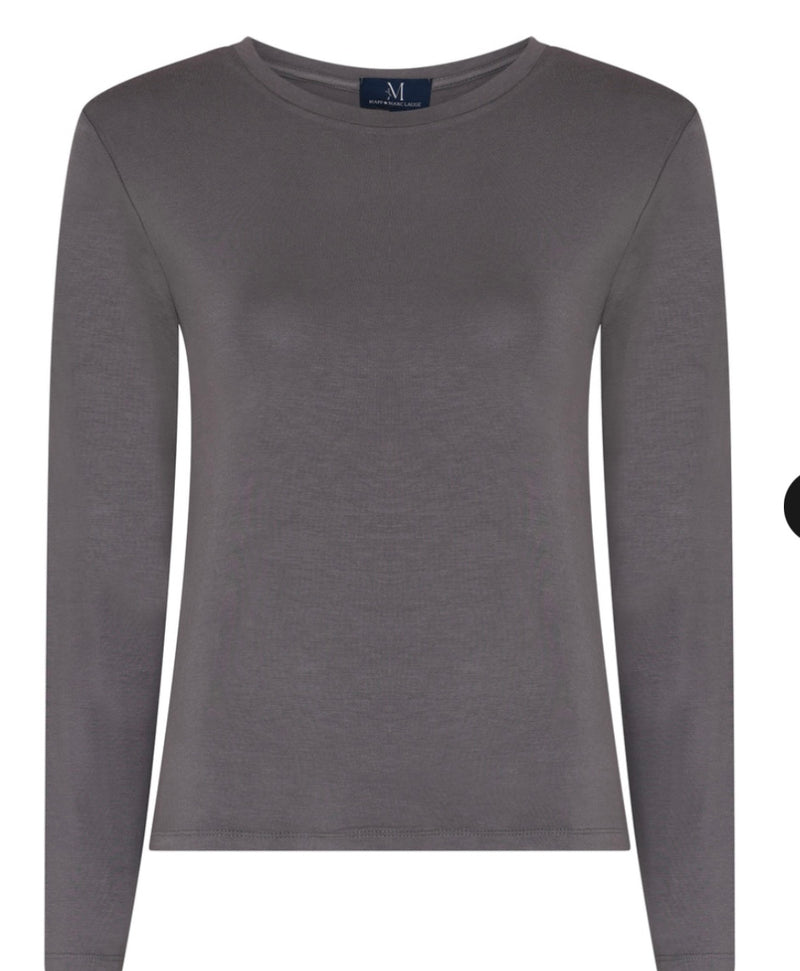 DNY cph, basis bluse i blød vikose med 5% elasthan, til kvinder