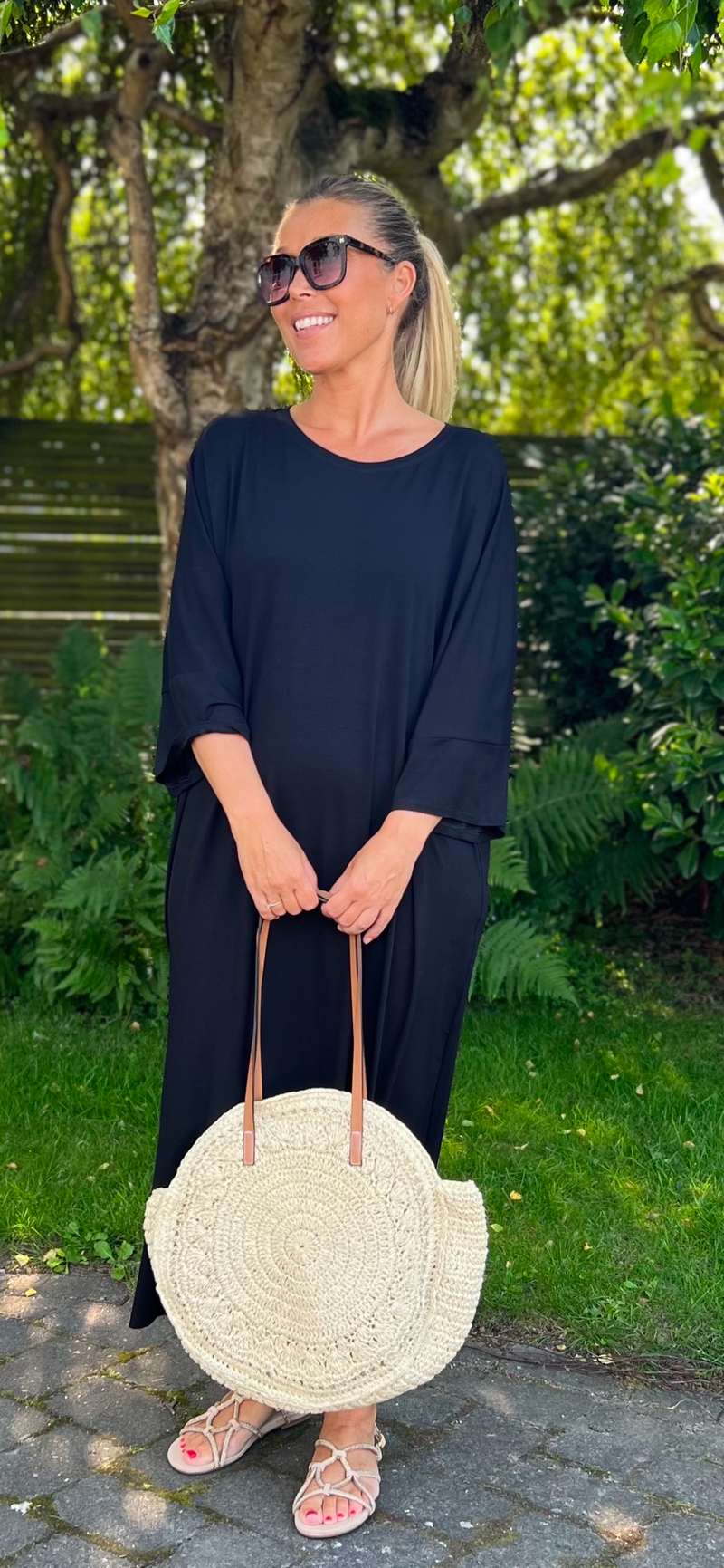 DeluxByWoman, Premium kvalitet, luksus oversize t-shirt kjole i silkeblød bambus viskose, til kvinder