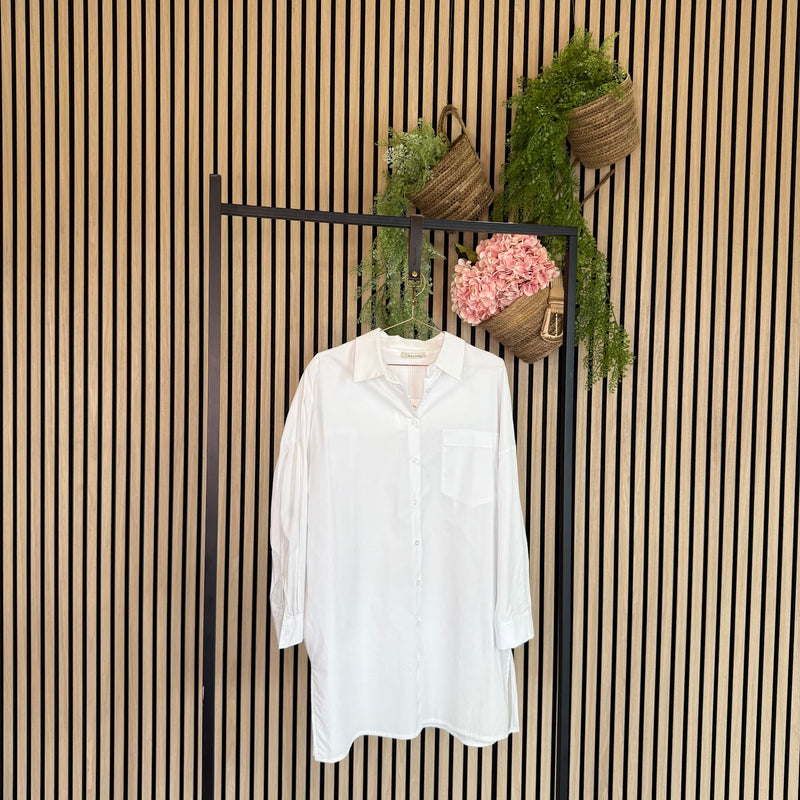 Cabana Living, MUST HAVE skjorten med lækker stretch i, den findes i flere farver, til kvinder