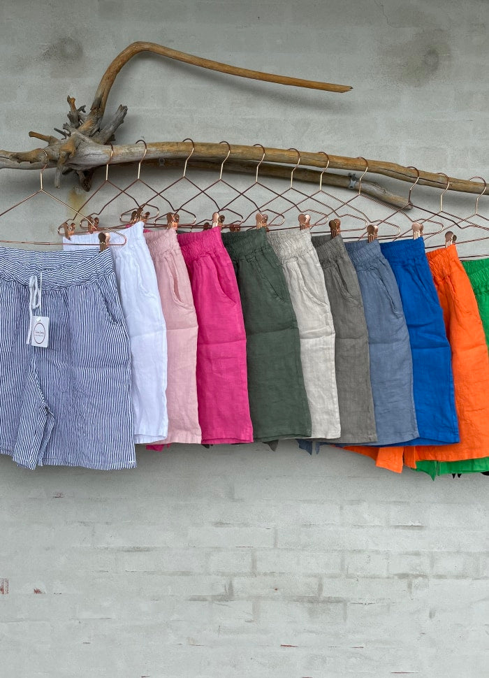 Cabana Living, klassisk shorts i blød hør, findes i flere farver, til kvinder