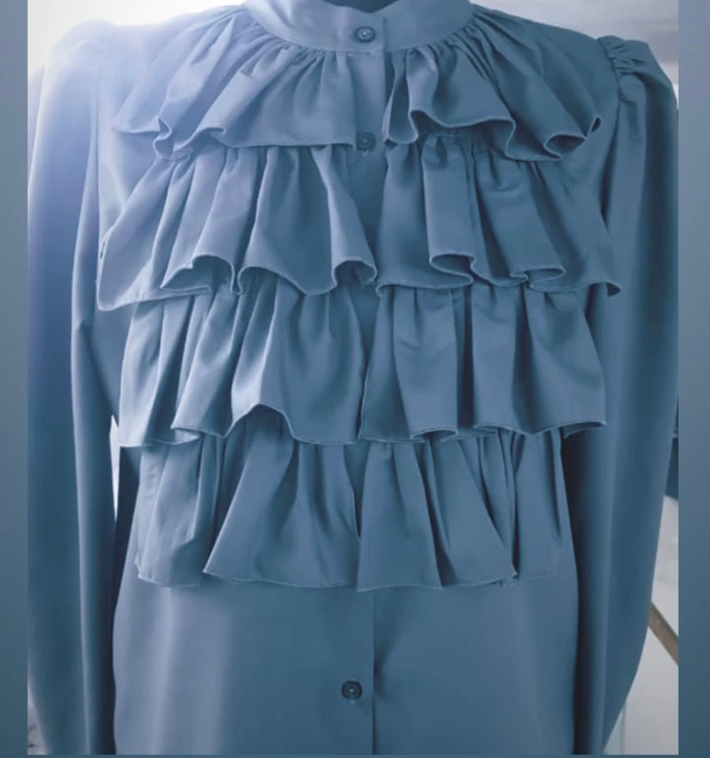 Design By Laerke, Skjorte med flotte flæser - findes i flere farver, til kvinder